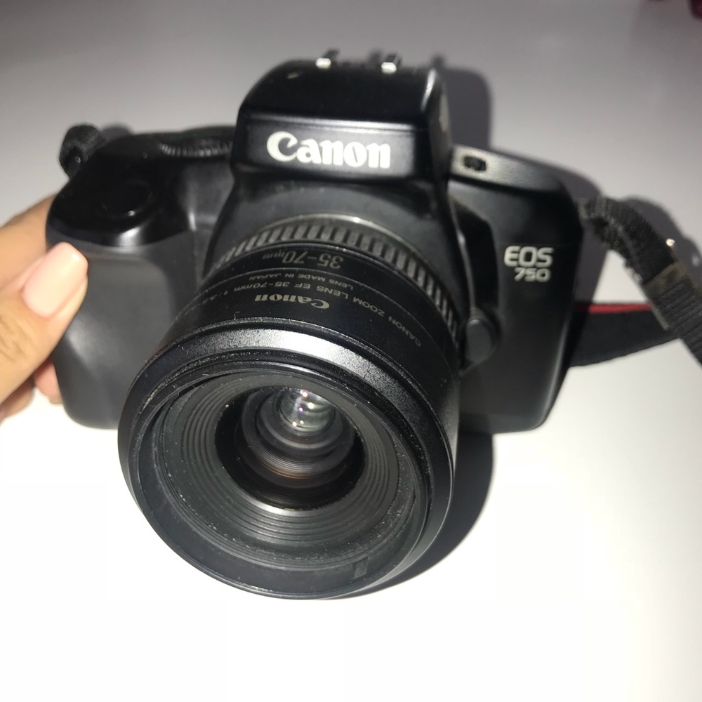 Canon ESO 750 Film Camera